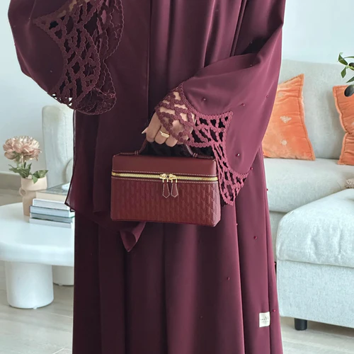 Timeless Elegance, Simplified Luxury